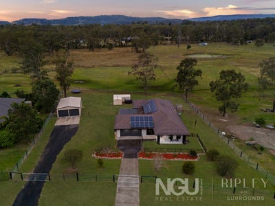 /international/au/39-white-gums-road-hatton-vale-qld-151655856/