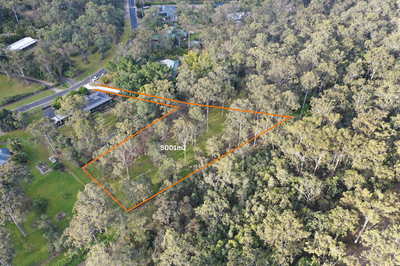 /international/au/27-burness-court-morayfield-qld-204676180/