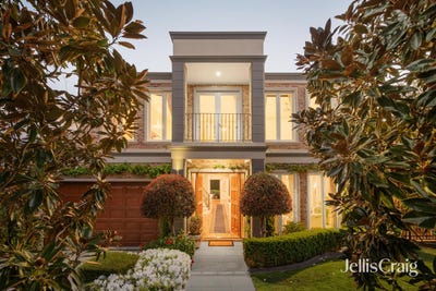 /international/au/7-waverley-street-brighton-east-vic-152548068/