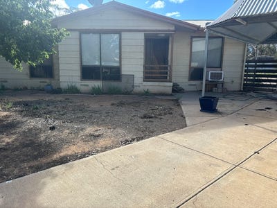 /international/au/20-black-oak-drive-leigh-creek-sa-151428664/