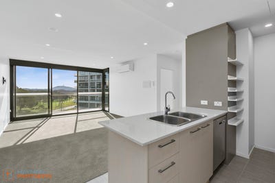 /international/au/296-7-irving-street-phillip-act-150634084/