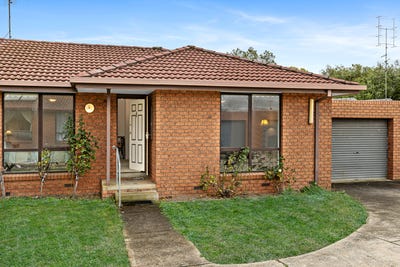 /international/au/6-4-wall-street-sebastopol-vic-148528388/