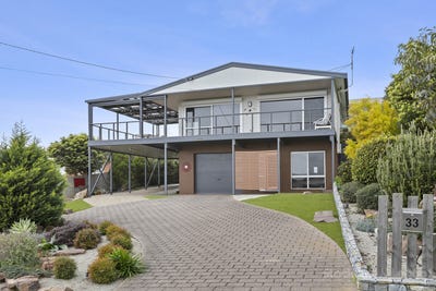 /international/au/33-alison-street-portarlington-vic-152062636/