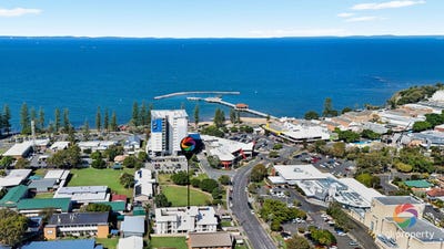 /international/au/11-2-4-irene-street-redcliffe-qld-152288696/