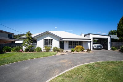 /international/au/5-glover-avenue-blackstone-heights-tas-151107228/