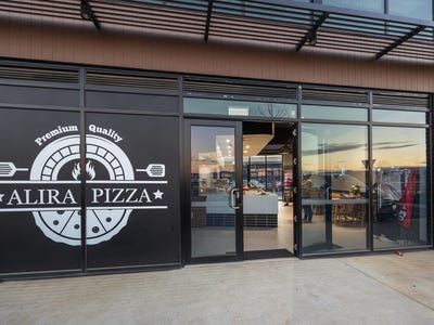/international/au/alira-pizza-18-adakite-drive-berwick-vic-504906232/?lang=en