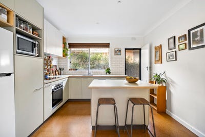 /international/au/2-136-blyth-street-brunswick-east-vic-151207832/