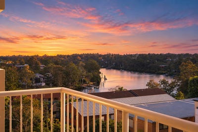 /international/au/30-22-riverview-terrace-indooroopilly-qld-152458684/