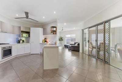 /international/au/5-icefire-quay-trinity-park-qld-151427464/