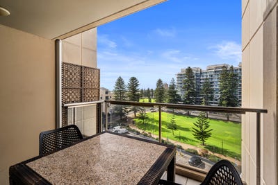 /international/au/532-16-holdfast-promenade-glenelg-sa-148584472/?lang=fr