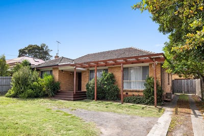 /international/au/146-warrigal-road-mentone-vic-151106400/