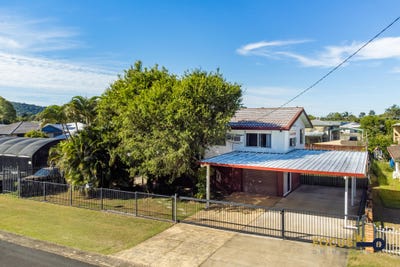 /international/au/38-petersen-street-sarina-qld-151295756/