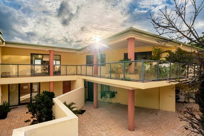 /international/au/36-107-henry-parry-drive-gosford-nsw-148504080/