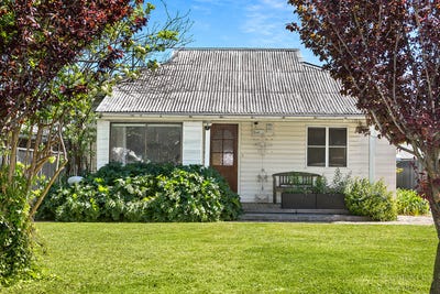 /international/au/10-sydney-street-new-berrima-nsw-152615372/