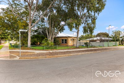 /international/au/11-leslie-street-elizabeth-east-sa-151360564/