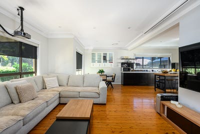 /international/au/2a-chuter-avenue-monterey-nsw-151061396/
