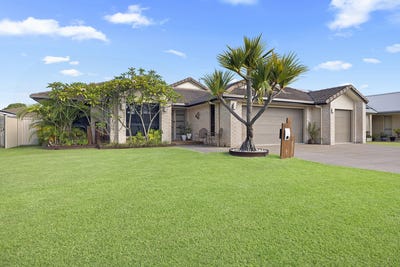 /international/au/17-gipps-street-caloundra-west-qld-147483968/