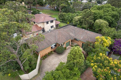 /international/au/unit-1-8-spies-court-mount-lofty-qld-150677816/