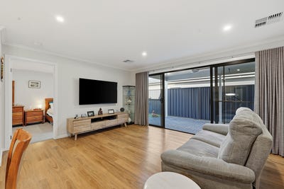 /international/au/34-97-107-canterbury-road-victor-harbor-sa-151485748/
