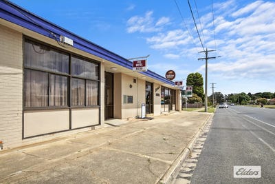 /international/au/39-43-barnes-street-stawell-vic-505160888/