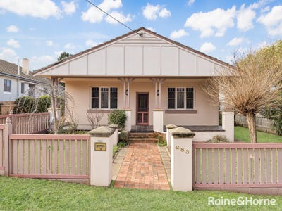 /international/au/283-piper-street-bathurst-nsw-148661392/?lang=pt