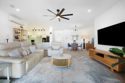 /international/au/204-1-toombul-avenue-miami-qld-151347488/