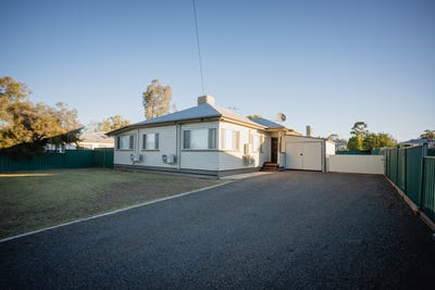 /international/au/17-crawford-street-roma-qld-148657344/?lang=zh-cn