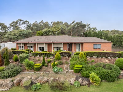 /international/au/43-mountford-crescent-kilmore-vic-151427124/