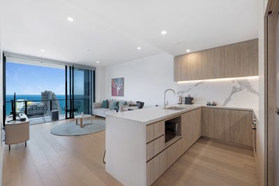 /international/au/14912-5-the-darling-avenue-broadbeach-qld-150976316/
