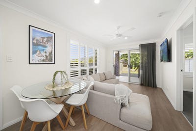 /international/au/14b-coachman-loop-port-macquarie-nsw-148611308/