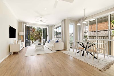 /international/au/1a-gale-street-redcliffe-qld-152046232/
