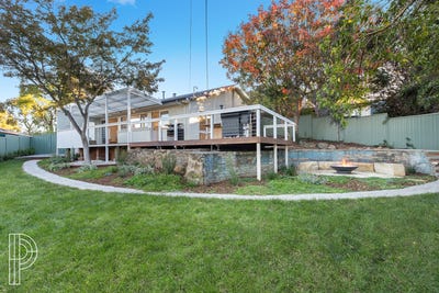 /international/au/28-castleton-crescent-gowrie-act-151141700/