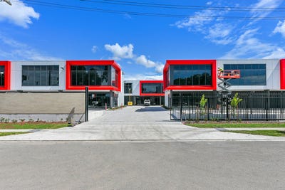 /international/au/225-226-1307-kingsford-smith-drive-pinkenba-qld-505193464/