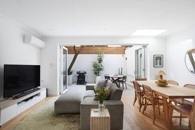 /international/au/24-woods-lane-darlinghurst-nsw-148656596/?lang=en