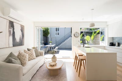 /international/au/11-raine-street-woollahra-nsw-151257988/