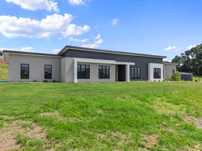 /international/au/38-gold-run-avenue-mcintosh-creek-qld-150730720/