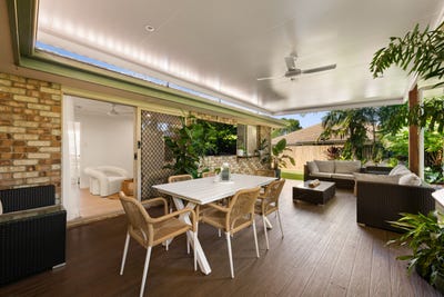 /international/au/16-trinity-crescent-sippy-downs-qld-151313528/
