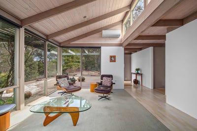 /international/au/32-church-street-bundanoon-nsw-152131540/