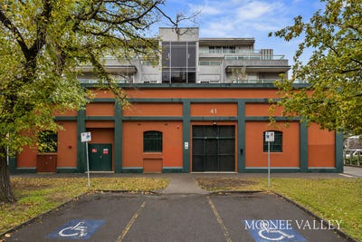 /international/au/16-41-moreland-street-footscray-vic-151416400/