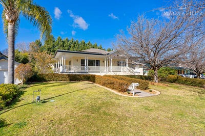 /international/au/36-lakehaven-drive-lake-albert-nsw-148647472/
