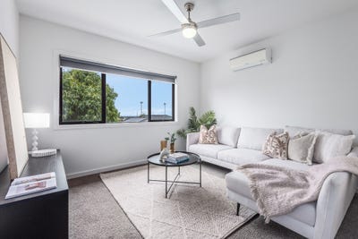 /international/au/24-tannin-way-waurn-ponds-vic-150805832/