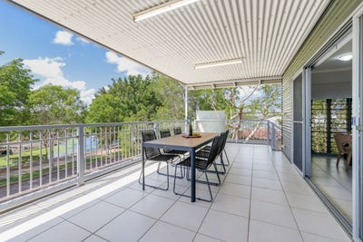 /international/au/35-redmond-crescent-durack-nt-152545364/
