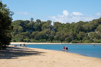 /international/au/17-1040-gold-coast-highway-palm-beach-qld-150864168/
