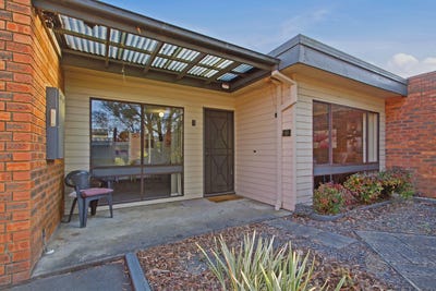 /international/au/3-8-10-brolga-boulevard-traralgon-vic-151306960/