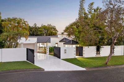 /international/au/8-park-court-noosaville-qld-151008152/