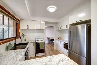 /international/au/11-parish-crescent-murray-bridge-sa-152329880/