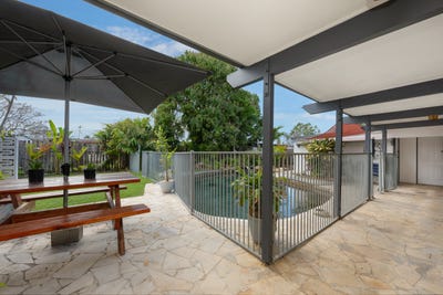 /international/au/147-charles-street-heatley-qld-152103432/
