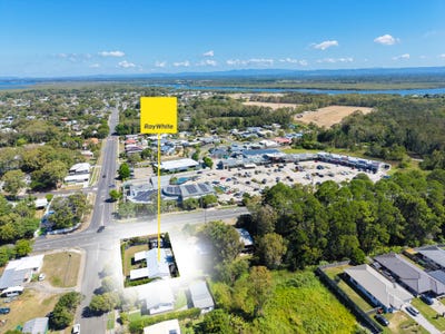 /international/au/2-egan-avenue-beachmere-qld-150785972/