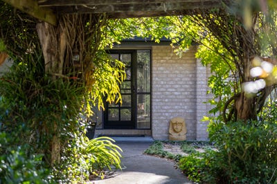 /international/au/373-upper-lansdowne-road-melinga-nsw-700403400/