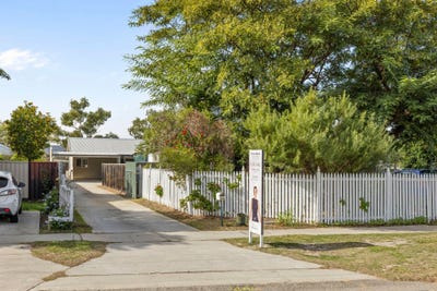 /international/au/44a-wellaton-street-midvale-wa-151233072/